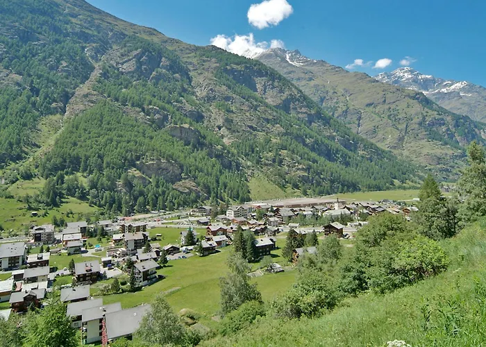 Laetthaus Rot By Interhome *