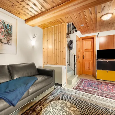 Laetthaus Rot By Interhome Сasa de vacaciones Täsch