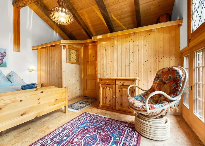 Laetthaus Rot By Interhome Vakantiehuis *
