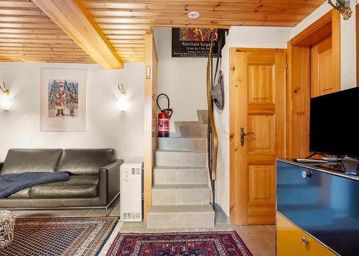 Laetthaus Rot By Interhome Vakantiehuis Täsch