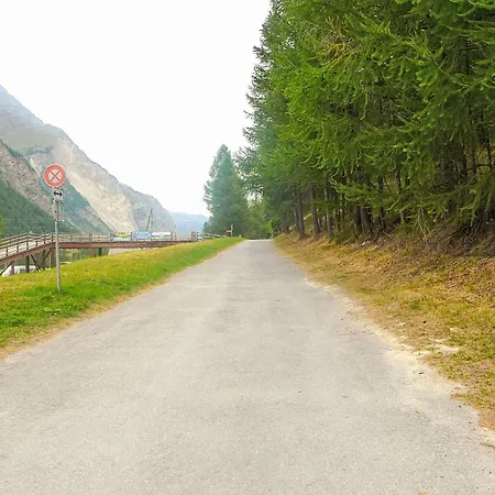 Laetthaus Rot By Interhome *