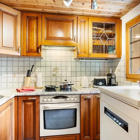 Laetthaus Rot By Interhome *