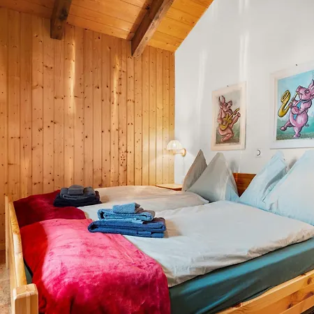 Laetthaus Rot By Interhome *