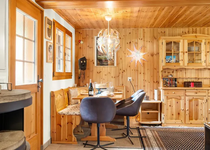 Laetthaus Rot By Interhome Nyaraló Täsch